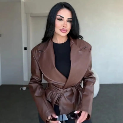 Veste Blazer en Simili Cuir Structurée avec Ceinture  Élégance Moderne