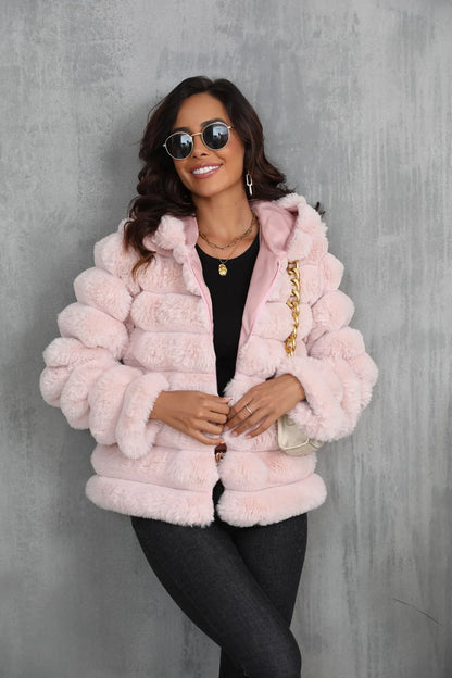 Veste courte à capuche rayée en imitation fourrure pour femme