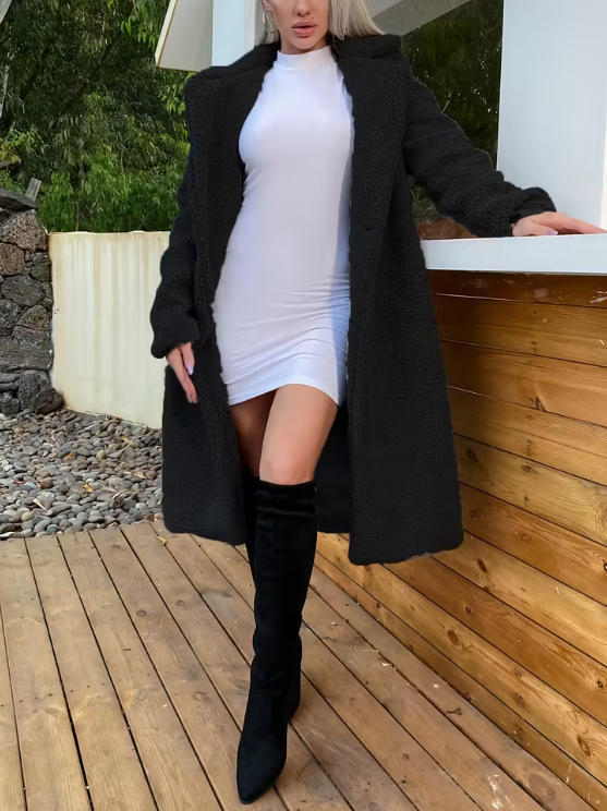 Manteau Long en Laine Bouclée "Teddy" – Élégance Hivernale & Douceur Absolue