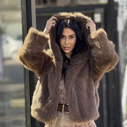 Veste ample à capuche en fourrure de renard