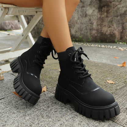 Bottines Chunky Bicolores – Style Urbain, Confort Absolu et Look Audacieux