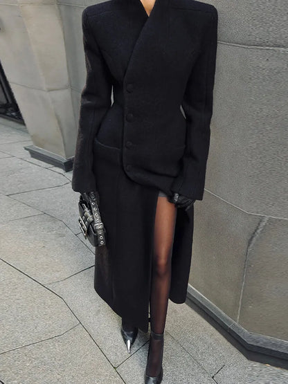 Manteau long en laine à épaulettes et taille cintrée pour femme